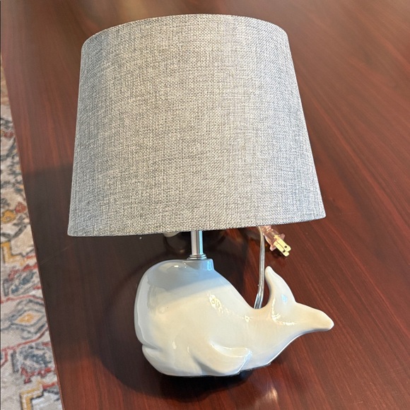 💎Rare💎🆕Gray-Blue Whale Table Lamp - Picture 6 of 12